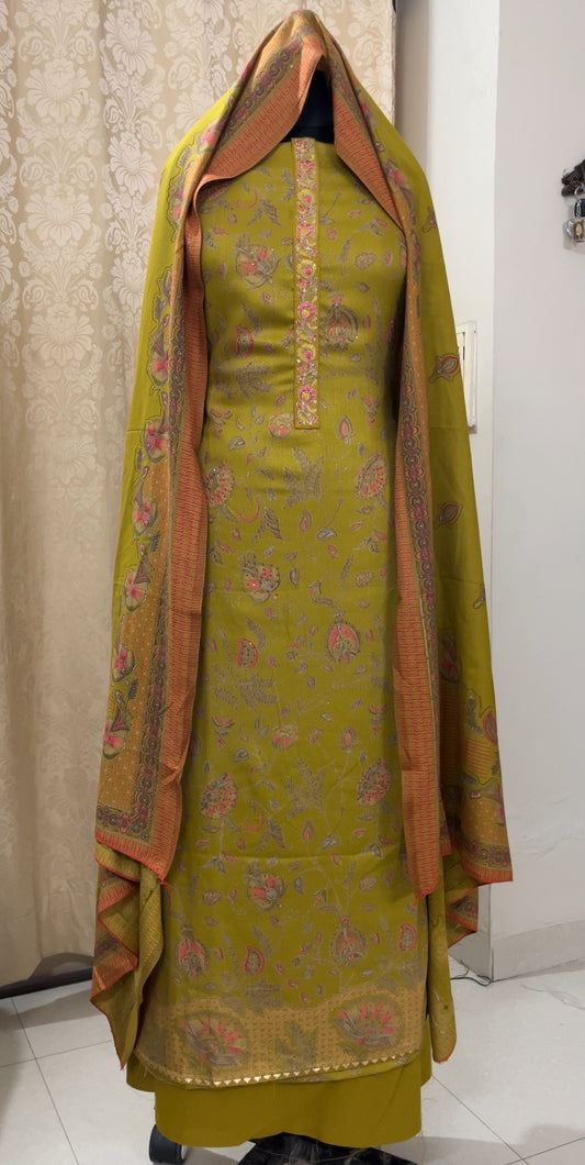 Powder Henna Green Pure Spun Woolen Suit with Matching Stole