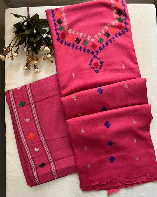 Heritage Kullvi Woolen Suit with Printed Stole in Baby Pink
