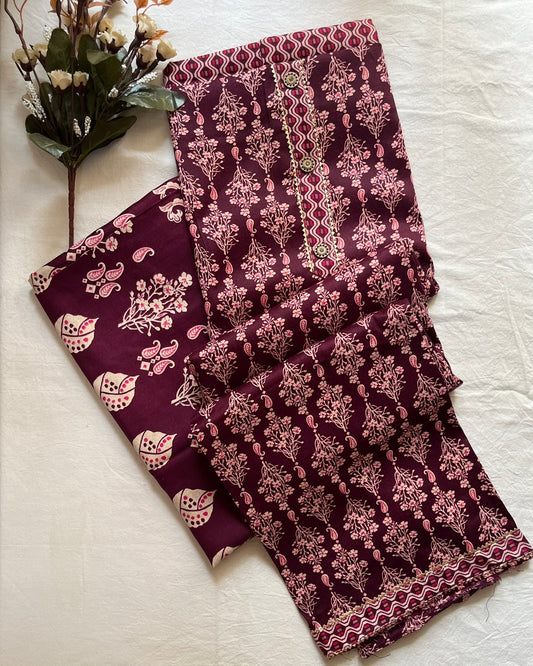 Purple Light Wool Blend Suit with Neck Patti & Stole