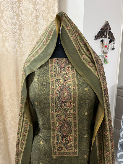 Nazaakat Toosh Pashmina Suit with Matching Stole- Mehndi Green