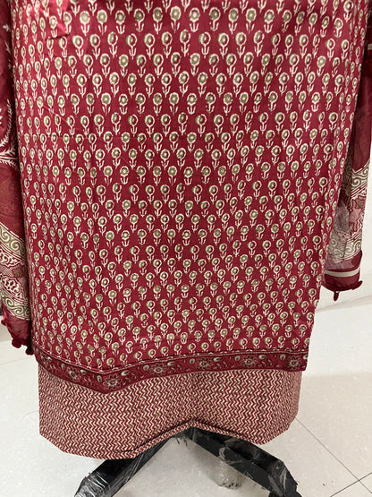Roop Pure Cotton Suit Set with Embroidered Neck Patch - Brick Red