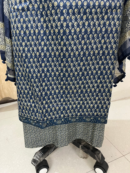 Roop Pure Cotton Suit Set with Embroidered Neck Patch - Navy Blue