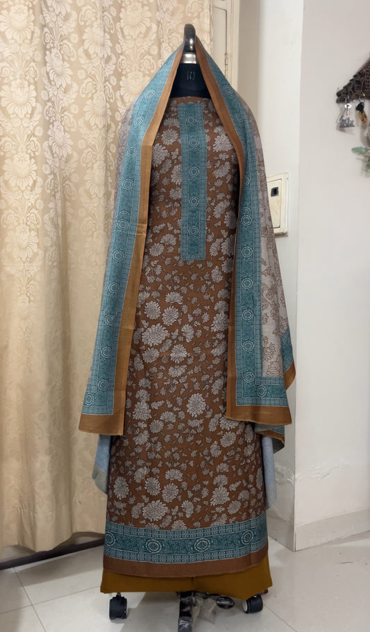 Mocha Woolen Suit with Floral Print & Contrasting Stole