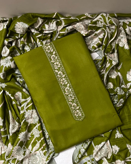 Zaitra Fine Merino Wool Suit with Matching Stole - Olive Green