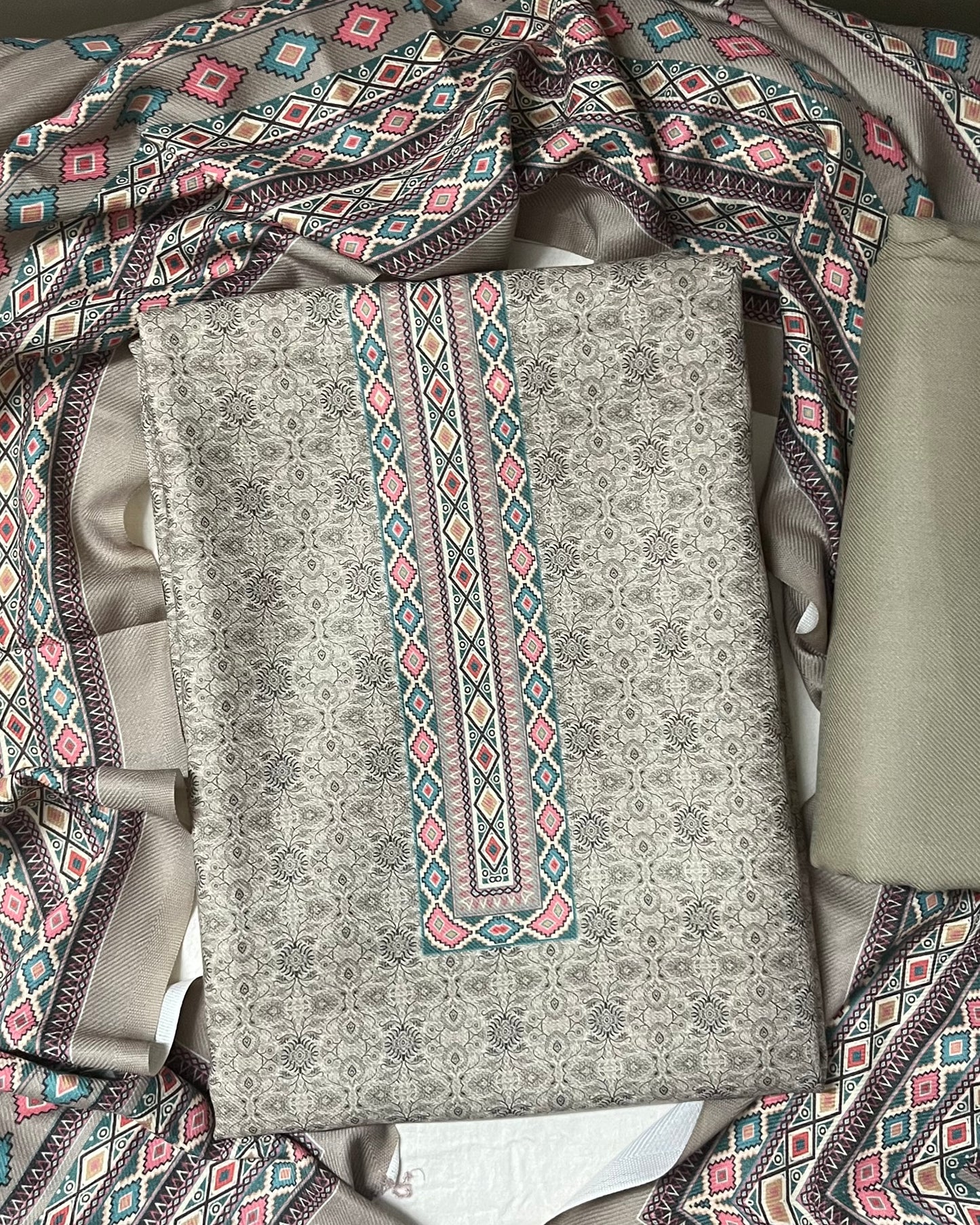 Stone Grey Floral Toosh Pashmina Suit with Matching Stole