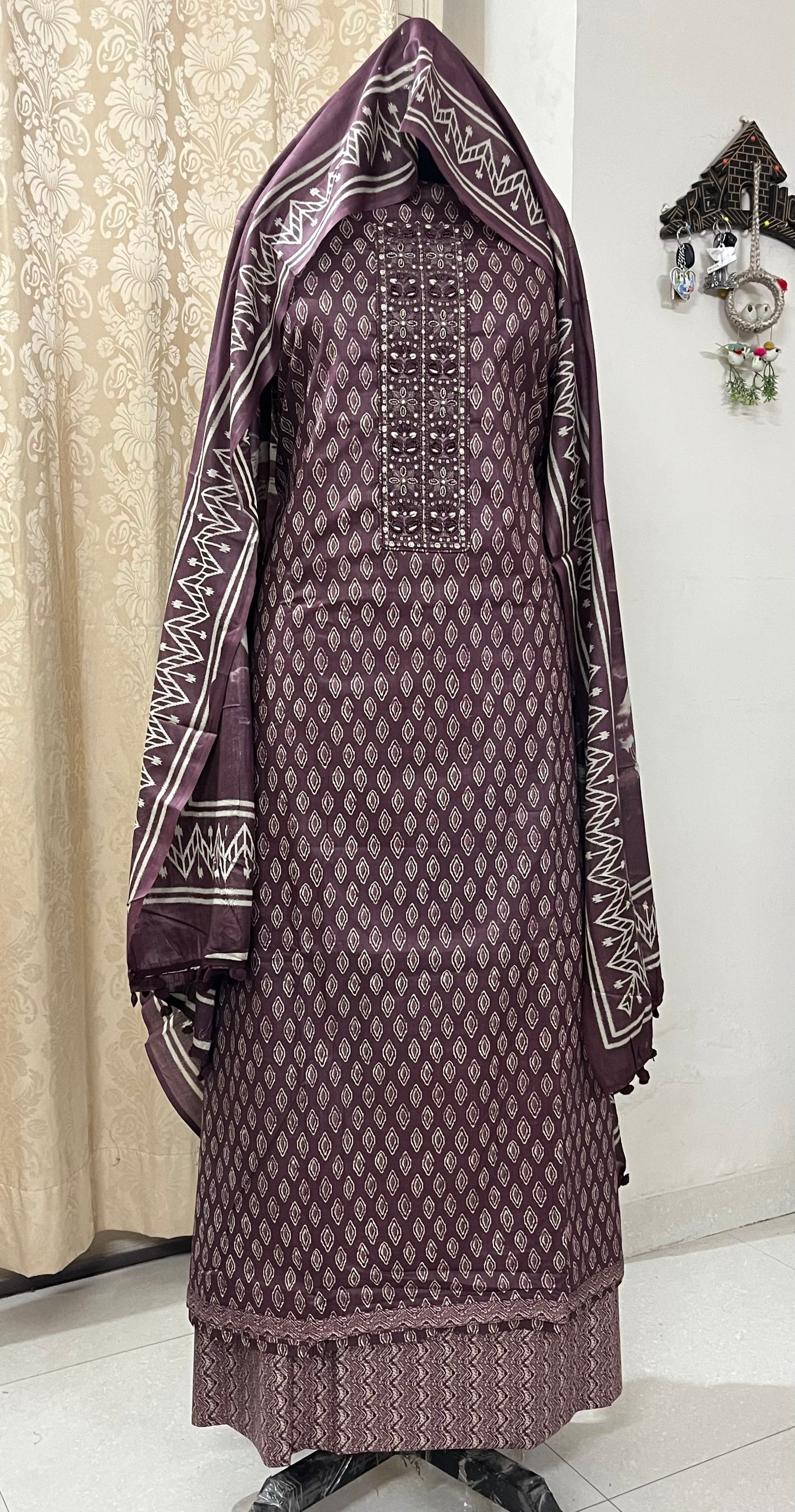 Zevar Pure 100% Cotton Suit Set with Hand Embroidered Neck Patch - Wine