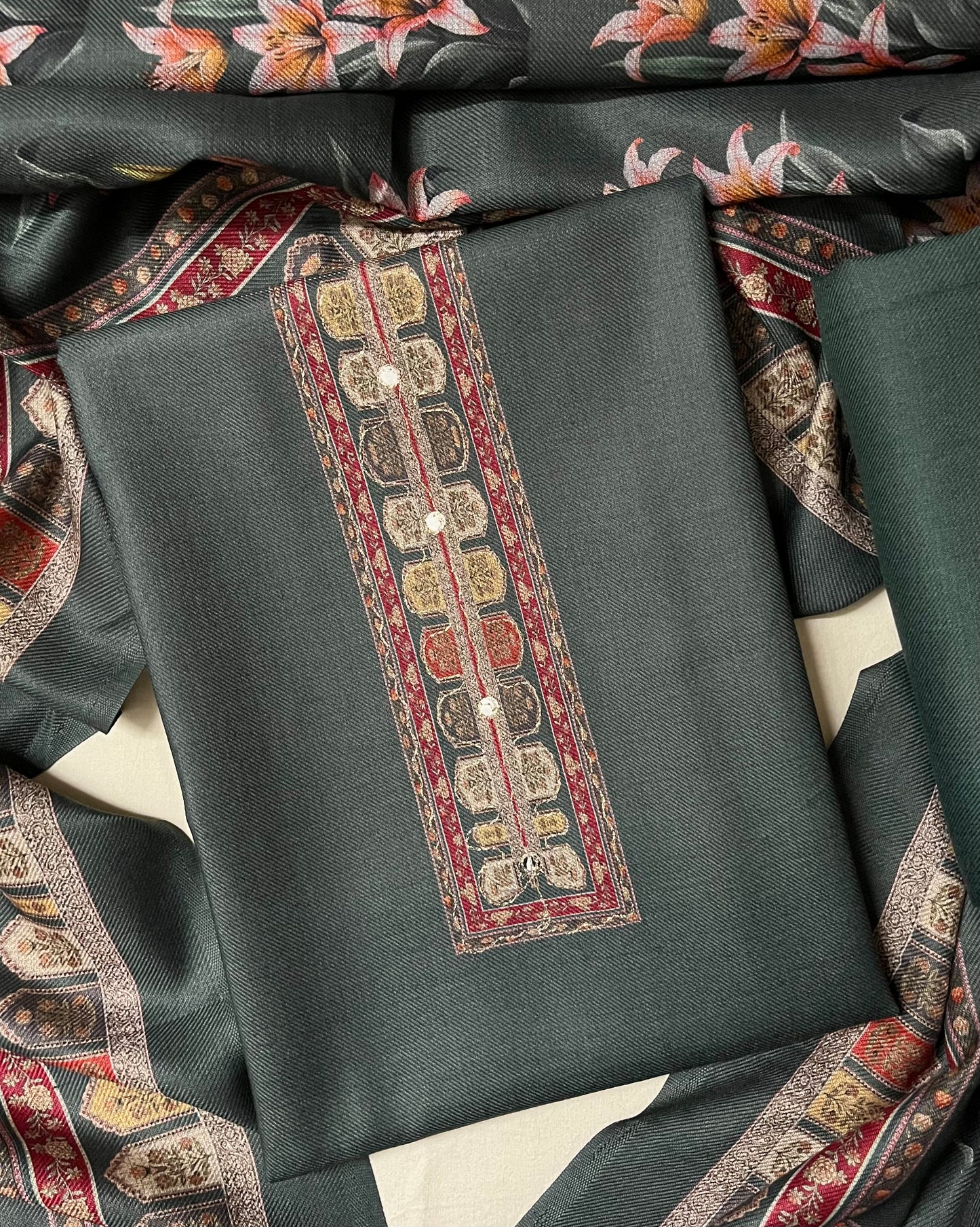 Zaara Aari-Work Toosh Pashmina Woolen Suit - Smoky Green