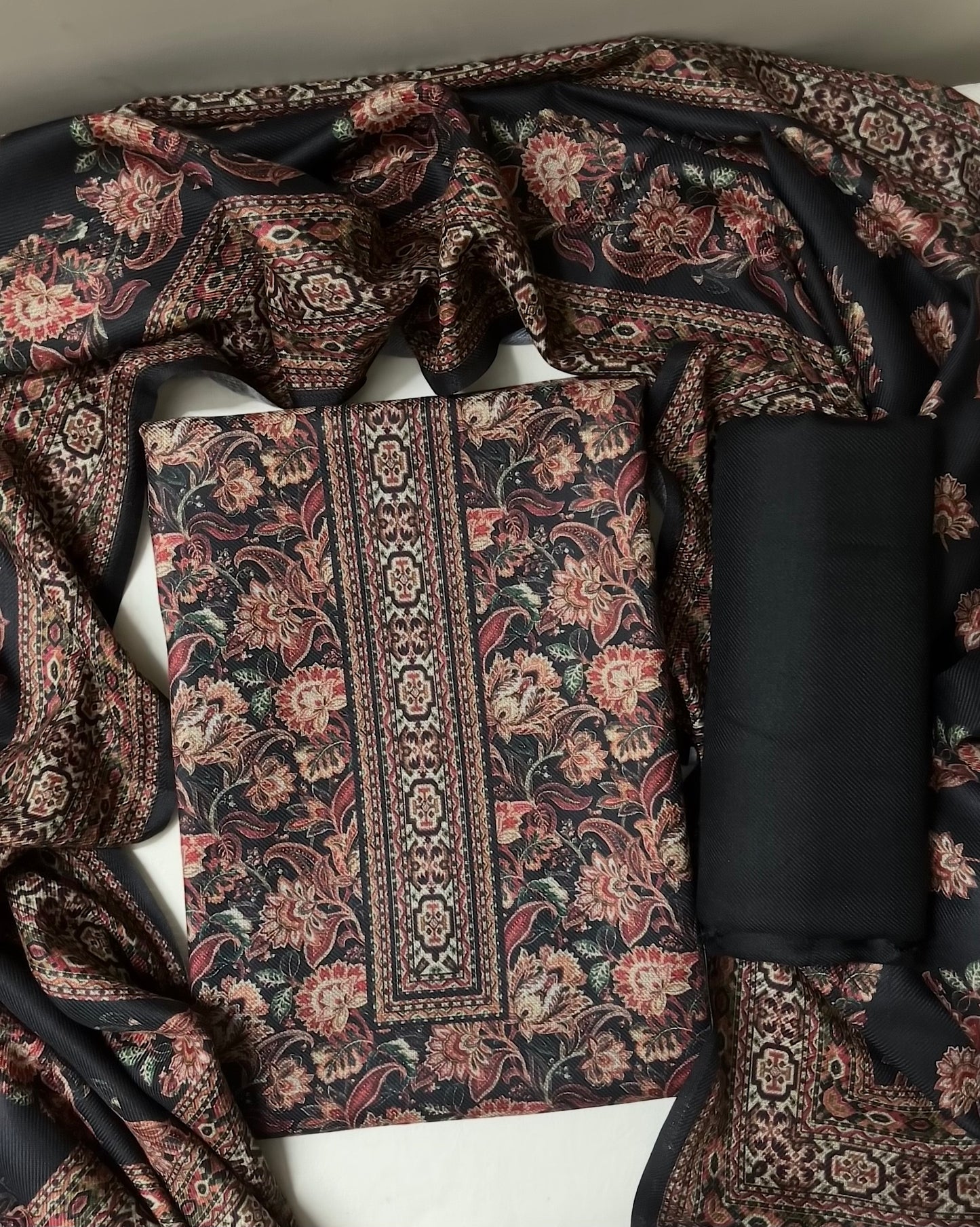 Raatrani Black Floral Digitally Printed Woolen Suit with Matching Stole