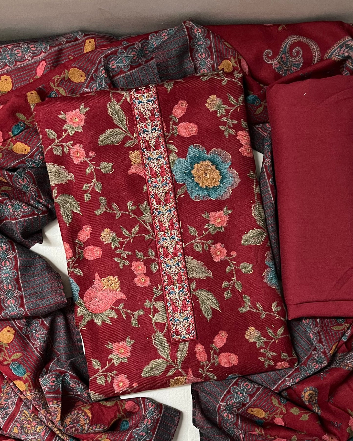 Sindoori Red Pure Spun Woolen Suit with Matching Stole