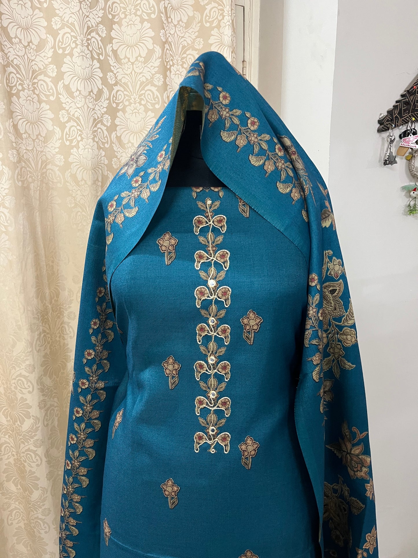 Phool Aari-Work Toosh Pashmina Woolen Suit - Firozi
