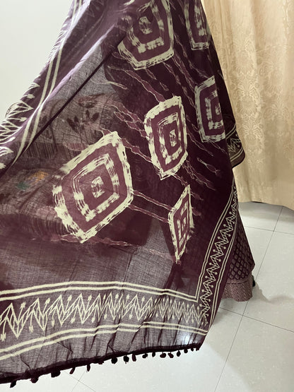 Zevar Pure 100% Cotton Suit Set with Hand Embroidered Neck Patch - Wine