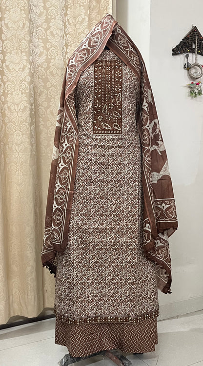 Sukoon Pure Cotton Suit Set with Embroidered Neck Patch - Coco Brown