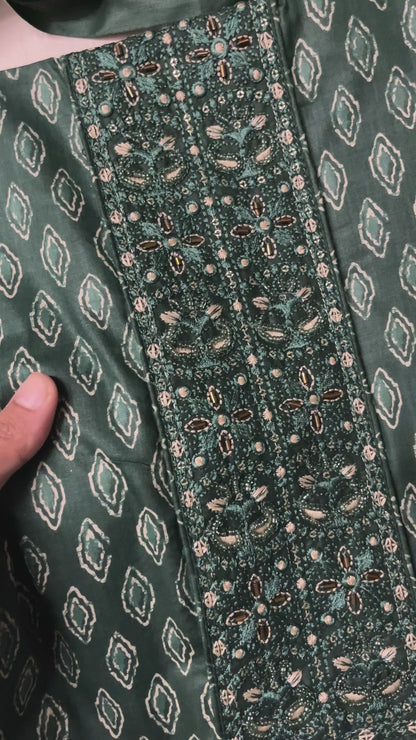 Zevar Pure 100% Cotton Suit Set with Hand Embroidered Neck Patch -Bottle Green